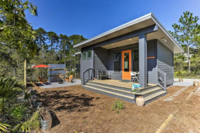 Mid-Century Modern Beach Cottage for Two!